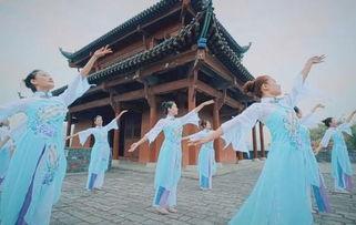 舞蹈简单成人古典视频,跟随简单成人舞蹈视频领略古典之美