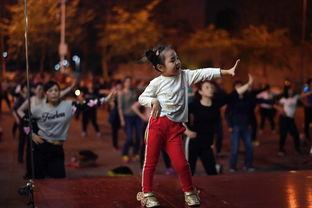 古典成人广场舞视频教学,跟随视频教程，轻松入门