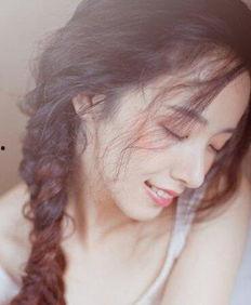 成人女编发复杂发型视频