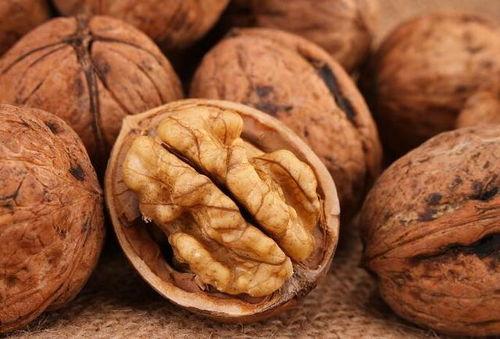 成人吃核桃酱好吗视频,成人健康饮食新选择