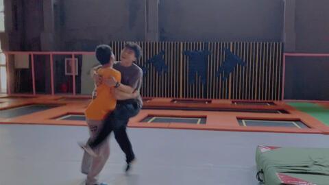 成人徒手素质训练视频大全  第3张