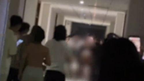 成人滚床单视频欲,情感纠葛与人性探索